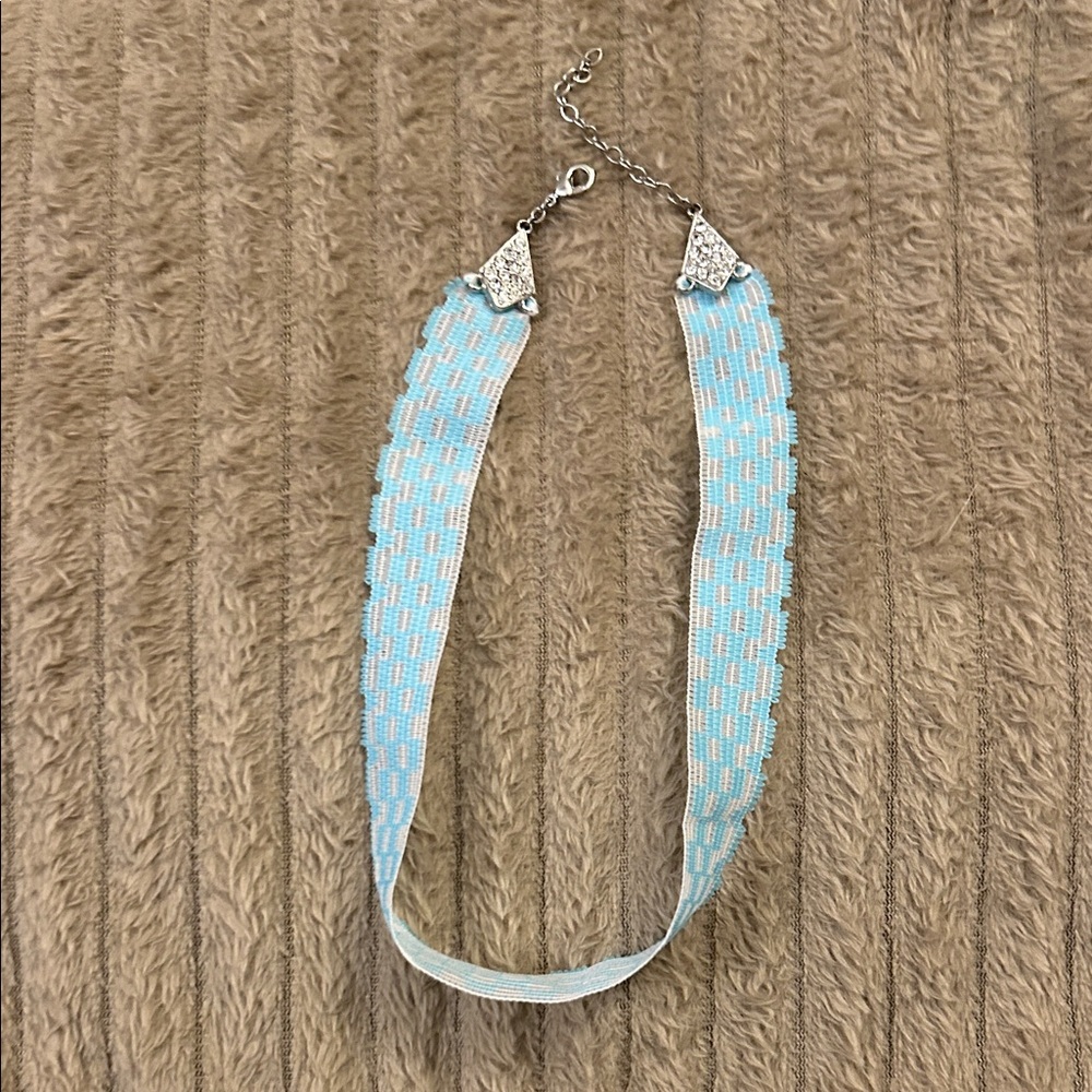 Elegant Blue and Silver Choker Necklace
